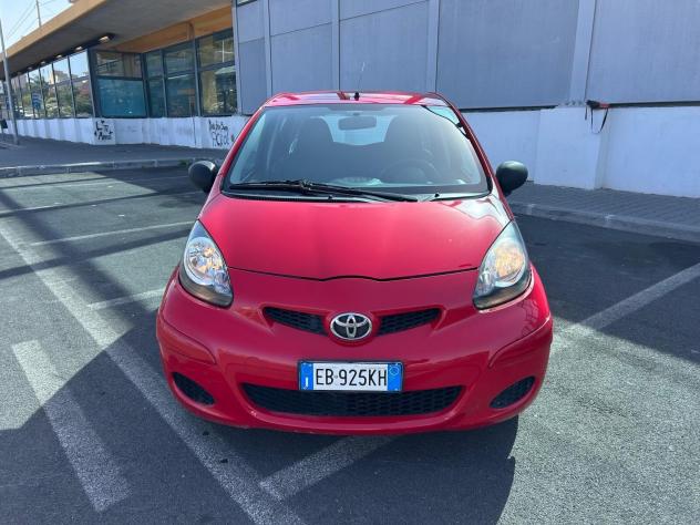 TOYOTA AYGO 1.0 BENZINA 5 PORTE SOLO 47.000 KM CONDIZIONI DA VETRINA! - Foto 2