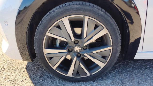 Peugeot 208 GT Line PureTech 100 EAT8 S/S auto - Foto 5