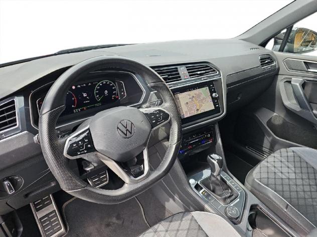 Volkswagen Tiguan Tiguan 2.0 TDI SCR 200 CV R-Line DSG 4MOTION - Foto 9