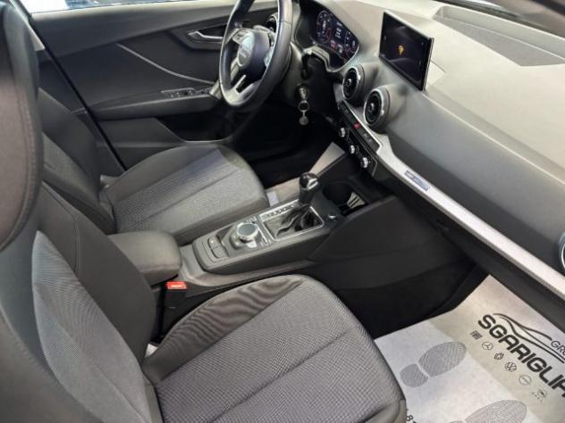 AUDI Q2 35 TDI S line Edition Identity Black S tronic rif. 24038950 - Foto 10