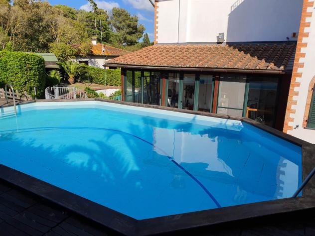 Villa in Vendita in zona NUGOLA con giardino - Foto 7