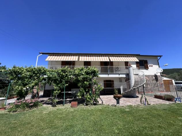 A POCHI MINUTI DAL CENTRO DI BAGNO DI GAVORRANO BELLISSIMA CASA IN CAMPAGNA - Foto 3