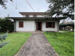 V005342 - ESCLUSIVA VILLA SINGOLA CON AMPIO GIARDINO PRIVATO