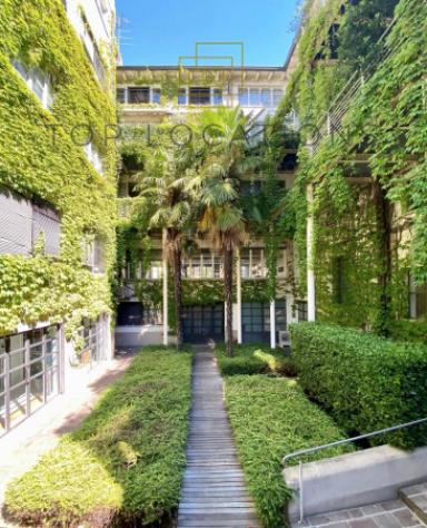 Immobile di 150 m² in affitto a Milano