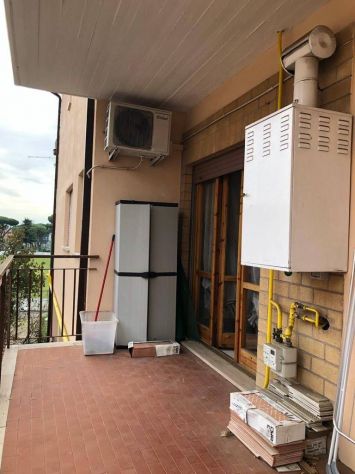 TIBURTINA-REBIBBIA BILOCALE ARREDATO CON BALCONE E POSTO AUTO - Foto 5