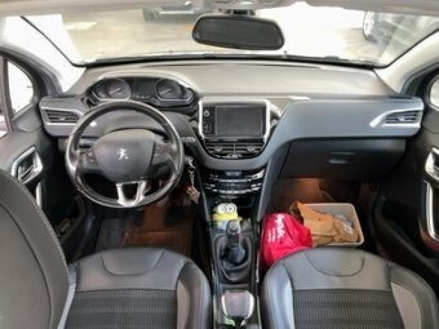 Peugeot 2008 Allure 1.6 diesel - Foto 8