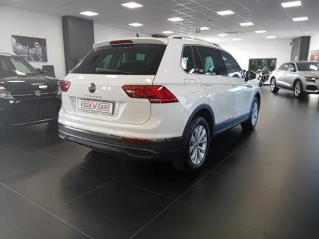 VOLKSWAGEN Tiguan 2.0 TDI 150 CV SCR DSG Life rif. 24208659 - Foto 8