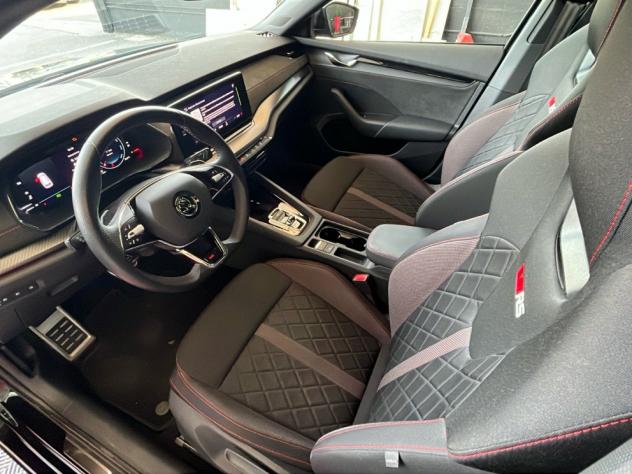 Škoda Octavia 2.0 TSI RS DSG - Foto 7