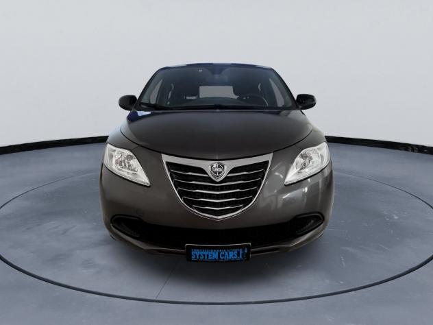 Lancia Ypsilon 1.2 69 cv Platinum - OK NEOPATENTATI - Foto 2