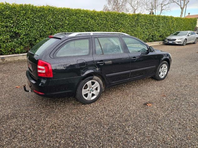 Skoda Octavia 1.6 TDI CR F.AP. Wagon Elegance - Foto 4