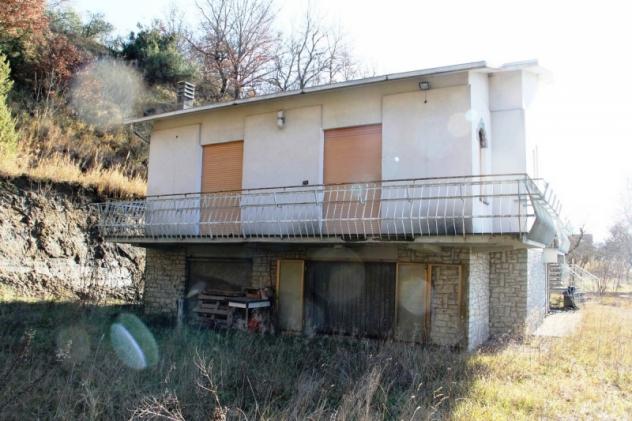 Fabro (Scalo) –Vendesi abitazione indipendente con area esterna e terrazza. - Foto 2