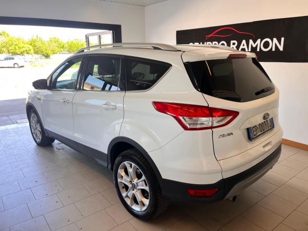 Ford Kuga 2.0 TDCi 163 CV 4WD Individual DPF - Foto 4