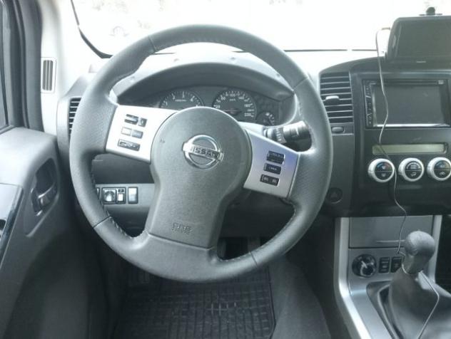 NISSAN Navara 2.5 dCi 190CV 4 porte Double Cab LE*gancio traino* rif. 24097725 - Foto 9