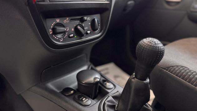 Citroen C3 1.4 Perfect Techno Bi Energy M - Foto 10