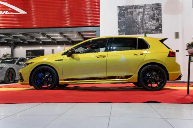 VOLKSWAGEN Golf 2.0 TSI R DSG 4x4 LIMITED EDIT.333NR.158.AKRAPOVIC rif. 24133202 - Foto 2