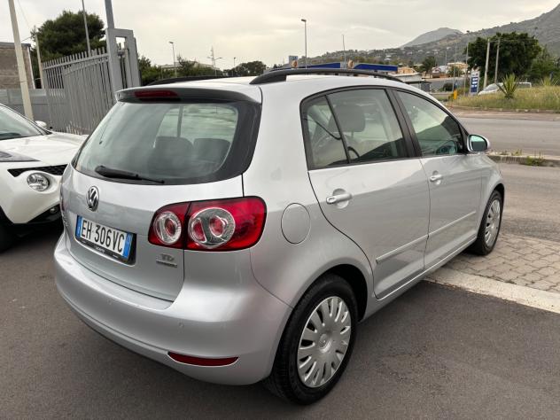 Volkswagen Golf Plus Golf 1.6 TDI DPF 5p. Highline - Foto 6
