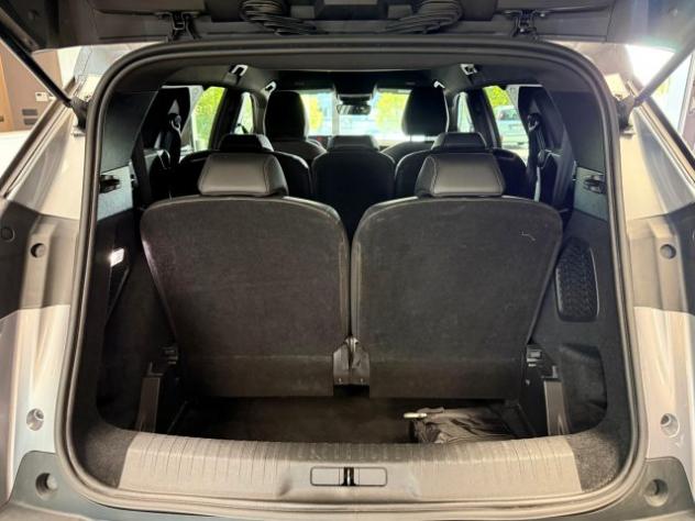 PEUGEOT 5008 1.2 Hybrid 136cv e-DCS6 Allure 7 Posti - Pack 360° rif. 23736243 - Foto 10