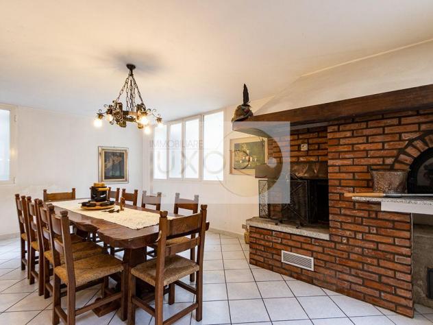 Villa per 2 nuclei famigliari a Casatenovo - Foto 9