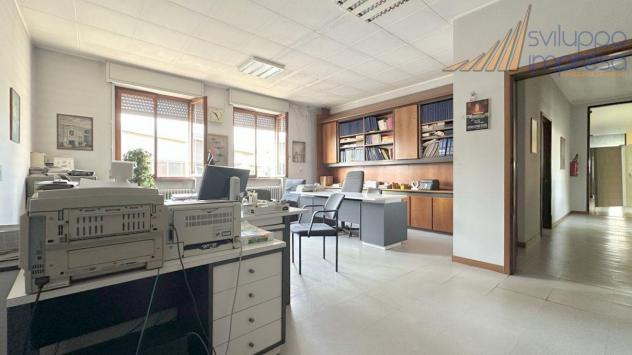 PALAZZINA UFFICI IN VENDITA A BRESSO - Foto 3