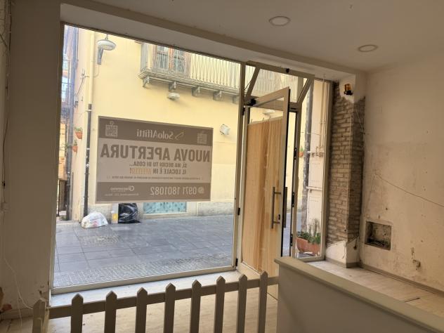 1 Vetrina in affitto a Potenza - Foto 8