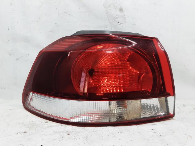 STOP FANALE POSTERIORE SINISTRO VOLKSWAGEN Golf 6 Berlina (0812)