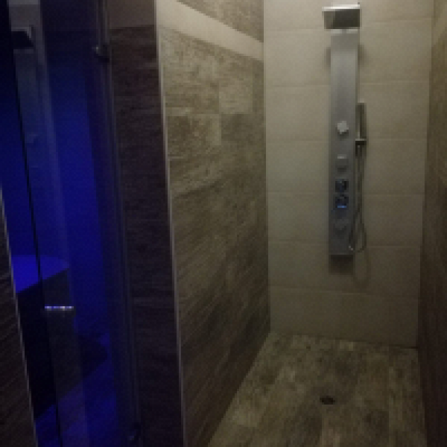 Estetica e Solarium di Benedetti Fabiana e Paranormal Ink Tattoo Studio - Foto 3