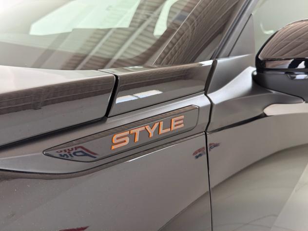 Peugeot 2008 Hybrid 145cv e-DCS6 Style auto - Foto 6