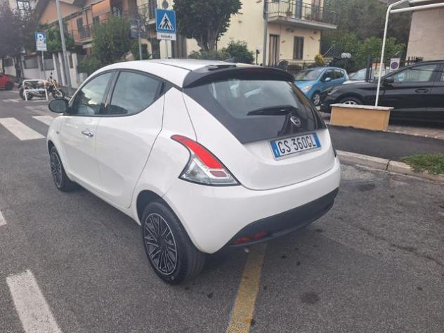 LANCIA Ypsilon 1.0 FireFly 70CV HYBRID ORO - KM ZERO ITALIANA rif. 24129424 - Foto 4