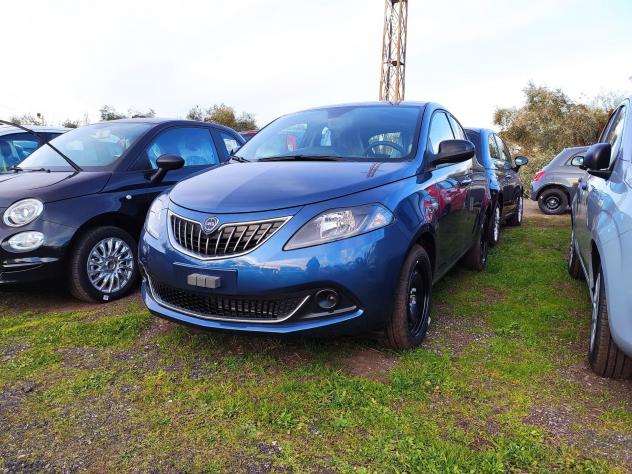 Lancia Ypsilon 1.0 FireFly 5 porte S&S Hybrid Silver - Foto 3