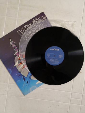 Disco Vinile Lp 33 giri di Roberto Puliero "Cantèmo Verona", originale anni '80 - Foto 2