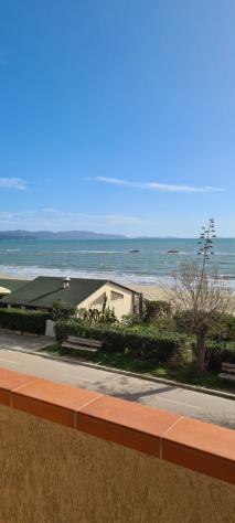 APPARTAMENTO di 4 vani e di 70 mq (FOLLONICA) rif. I138