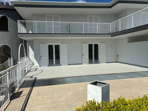 IN AFFITTO A STRIANO – NUOVO APPARTAMENTO IN VILLA - Foto 10