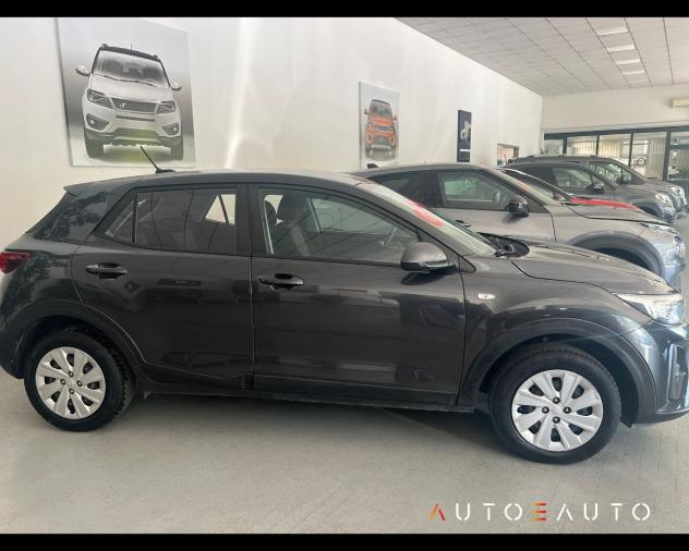 Kia Stonic 1.4 mpi eco Urban Gpl 97cv my18 - Foto 4