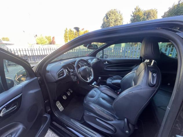 Ds DS3 3 1.6 THP Just Black - 2014 - Foto 8