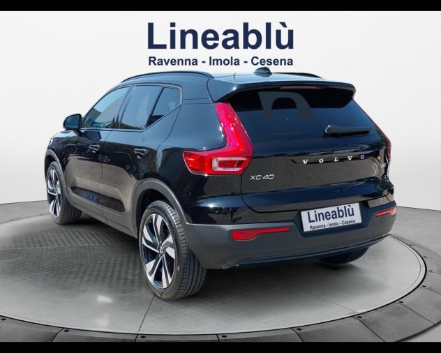 Volvo XC40 Plus Dark B3 AUT - Foto 3