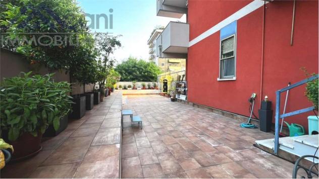 176_MIL - GRANDE 2 LOCALI CON CUCINA ABITABILE E TERRAZZO - Foto 3