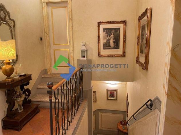 Prestigioso appartamento finemente ristrutturato nel Centro storico di Siena. - Foto 17