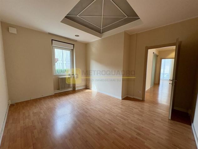 Negozio 4 locali - Rif. NegozioBelledo - Foto 18