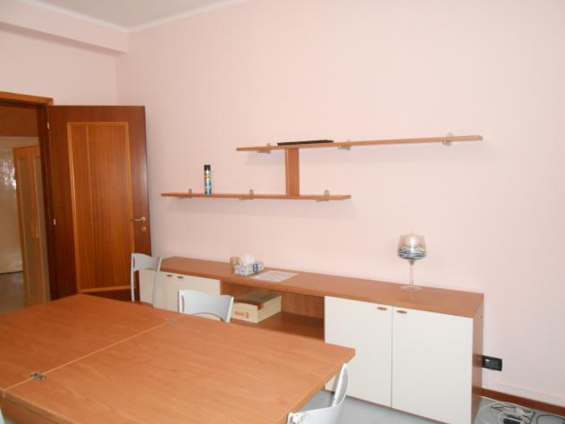 Stanza in appartamento in affitto a Pavia - Foto 5