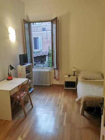 Stanza in appartamento in affitto a Siena - Foto 4
