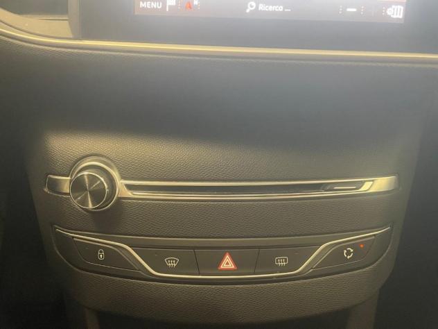 Peugeot 308 II 2018 SW SW 1.5 bluehdi Allure s&s 130cv - Foto 2