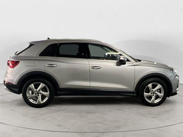 Audi Q3 Q3 35 2.0 tdi Identity Black s-tronic - Foto 7
