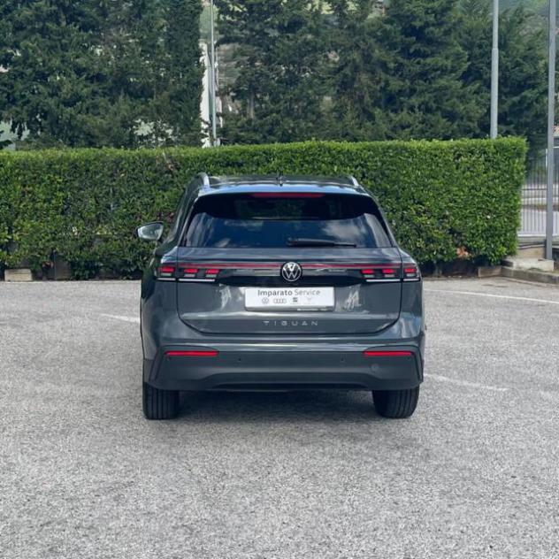 VOLKSWAGEN Tiguan 2.0 TDI 150 CV DSG Life rif. 24129983 - Foto 5