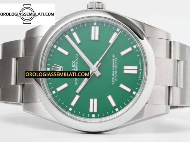 Rolex Replica OYSTER PERPETUAL 41MM 124300 1:1 BEST EDITION ACCIAIO 904L QUADRANTE VERDE SU BRACCIALE SS 3230 - Foto 2