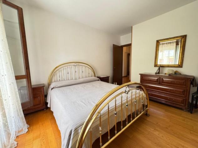 Appartamento di 100 m² con 4 locali e box auto in vendita a Cadoneghe - Foto 9