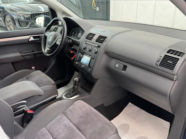 Volkswagen Touran Touran 2.0 tdi Highline 177cv dsg - Foto 6