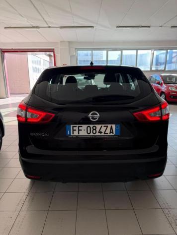 NISSAN - Qashqai - 1.6 dCi 2WD N-Vision - Foto 6