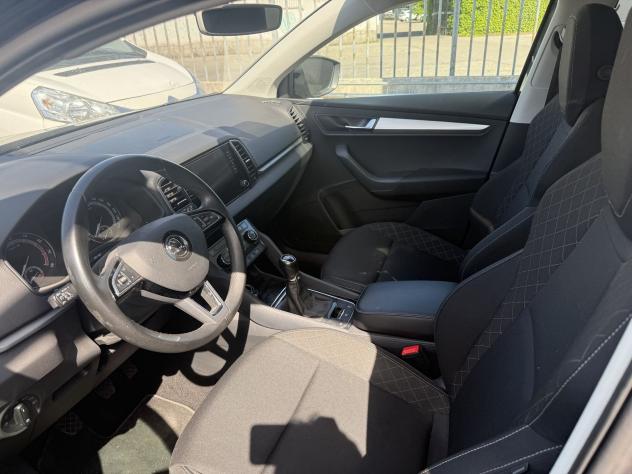 Škoda Karoq 1.0 TSI AMBITION - Foto 9