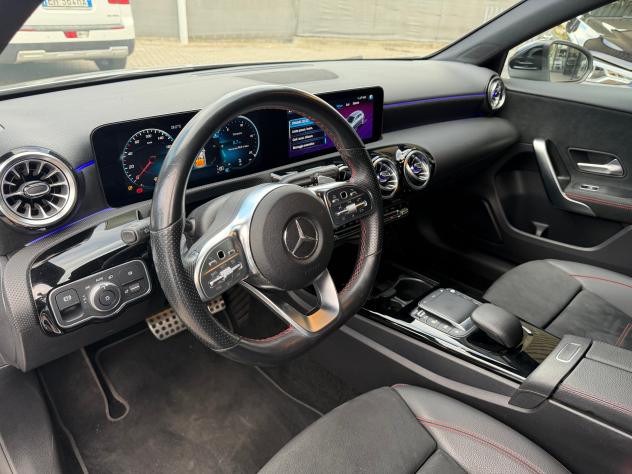 Mercedes-Benz Classe A A 180 d Premium auto AMG line - Foto 8