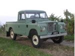 Land Rover series III 109